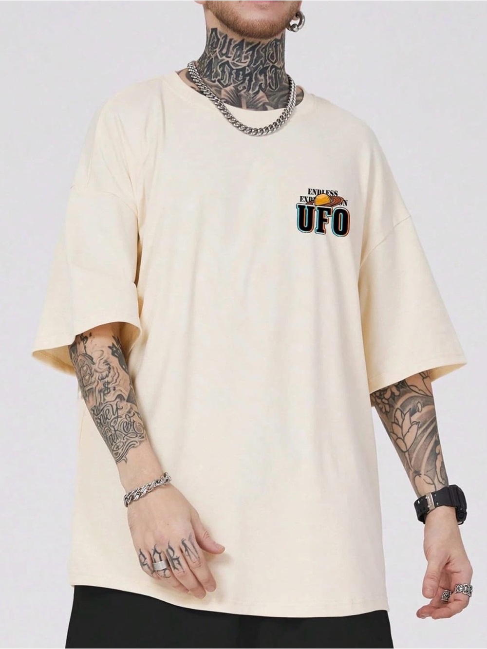 Bandalew MENS CARTOON COSMIC SPACE GRAPHIC TEE. 7 T-shirt brand new